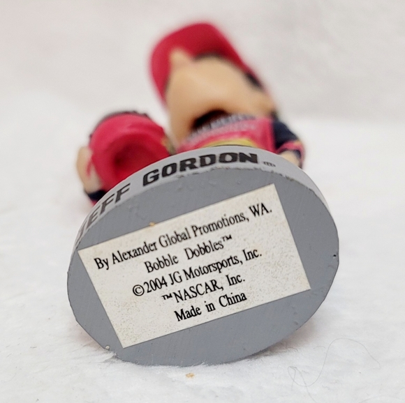 Bobble Dobbles Nascar Jeff Gordon DuPont 24 Bobblehead Approx. 4" - Picture 6 of 6